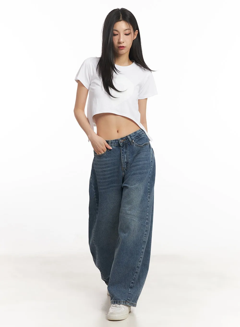 Helley Stitched Baggy Jeans CA503
