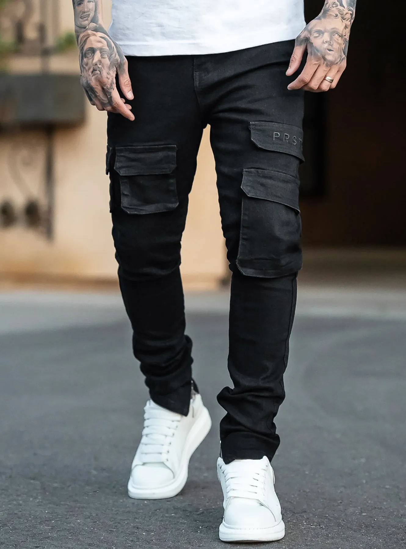 OG Cargo Jeans in Jet Black