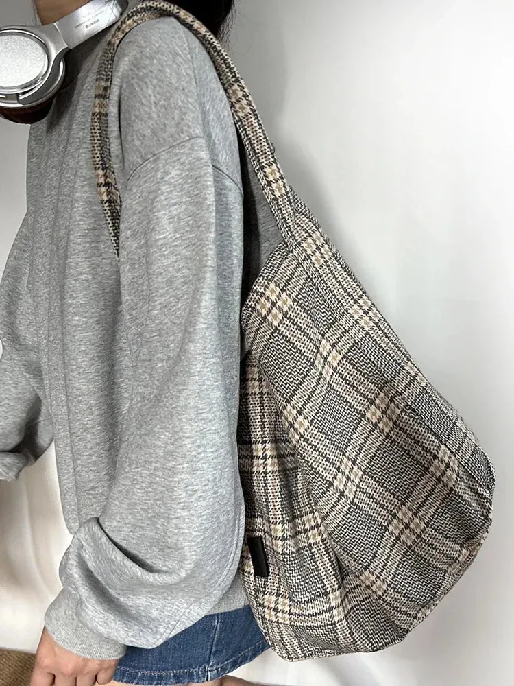 UAKISS  -  Japanese Travel Shoulder Man Bag Streetwear Style College Teens Sling Men’s Bag Messenger Bags Causal School Cross Bag